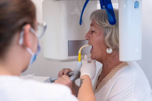 Best Emergency Cosmetic Dentistry (e.g., broken veneers) in Livingston, CA